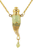 Hidden Treasure Aromatherapy Necklace (Green)